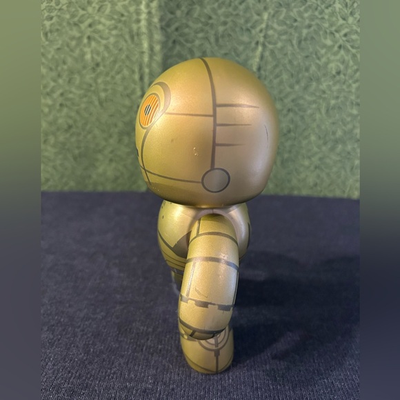 Mighty Muggs Star Wars (Wave 2) C-3PO (Hasbro 2007) - Picture 4 of 7